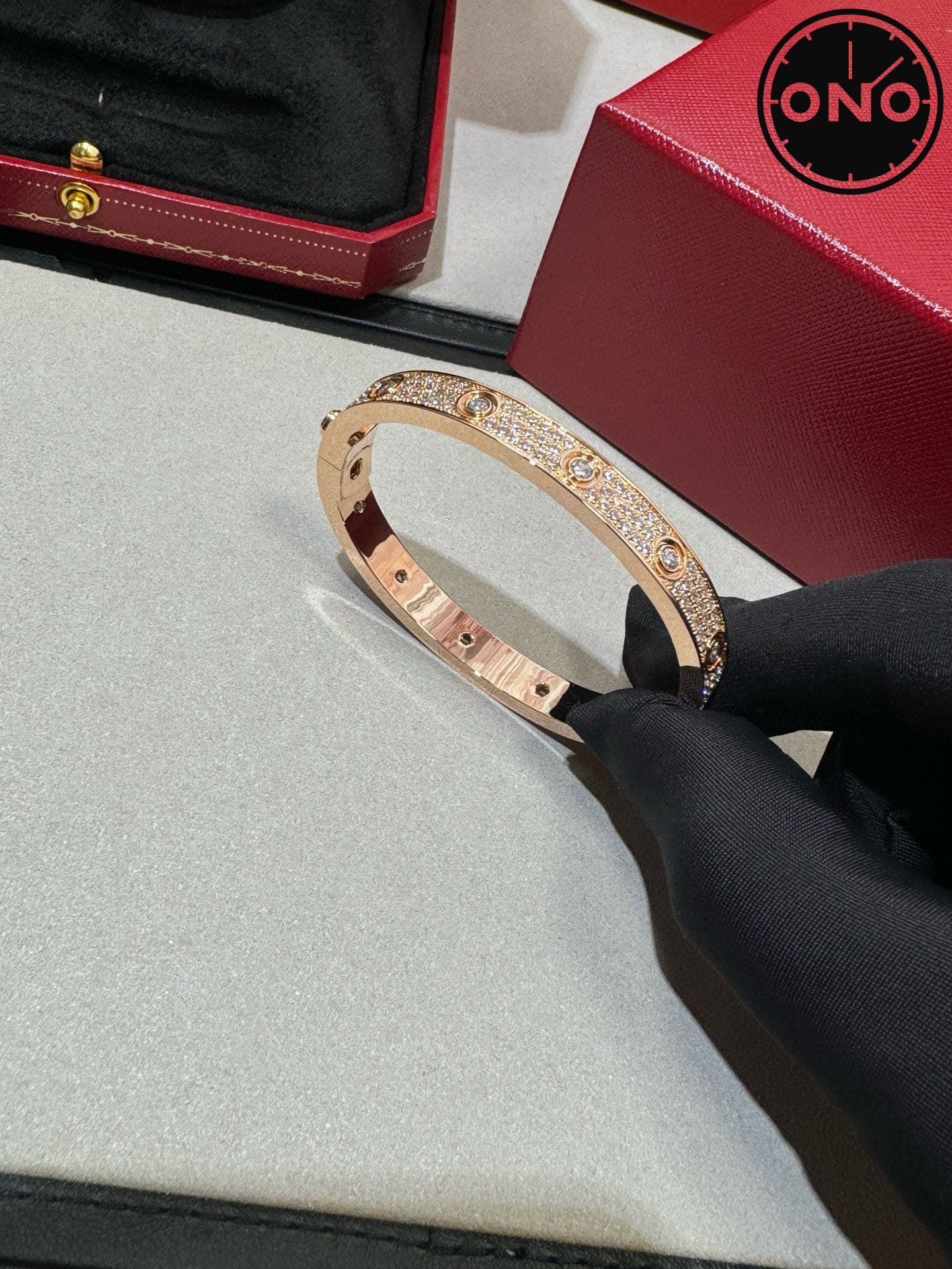 cartier-bracelet_56_6.jpg