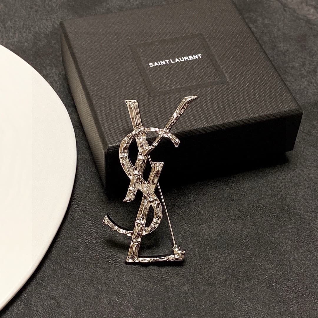 ysl-brooch_5_6.jpg