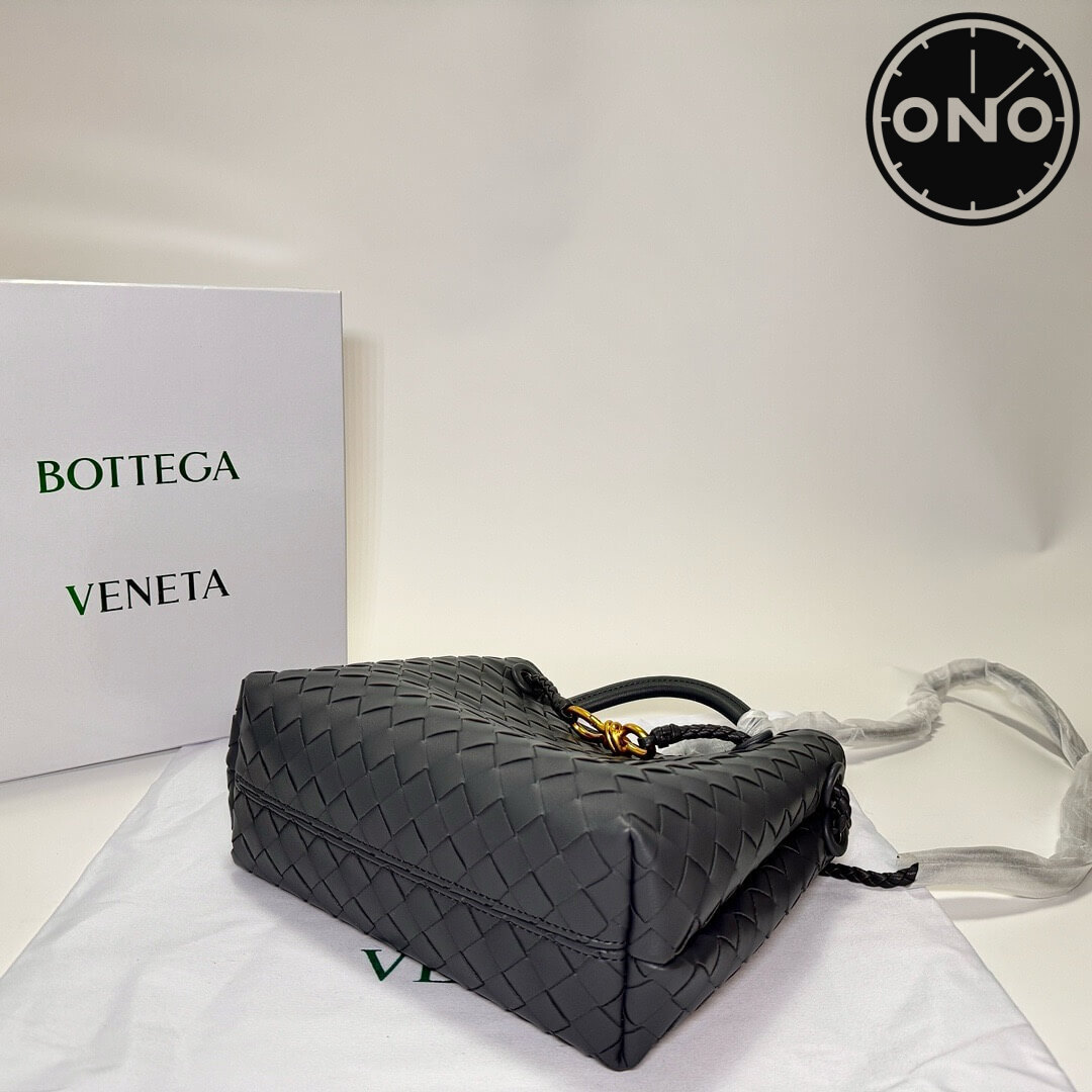 bottega_veneta_women_98_3.jpg