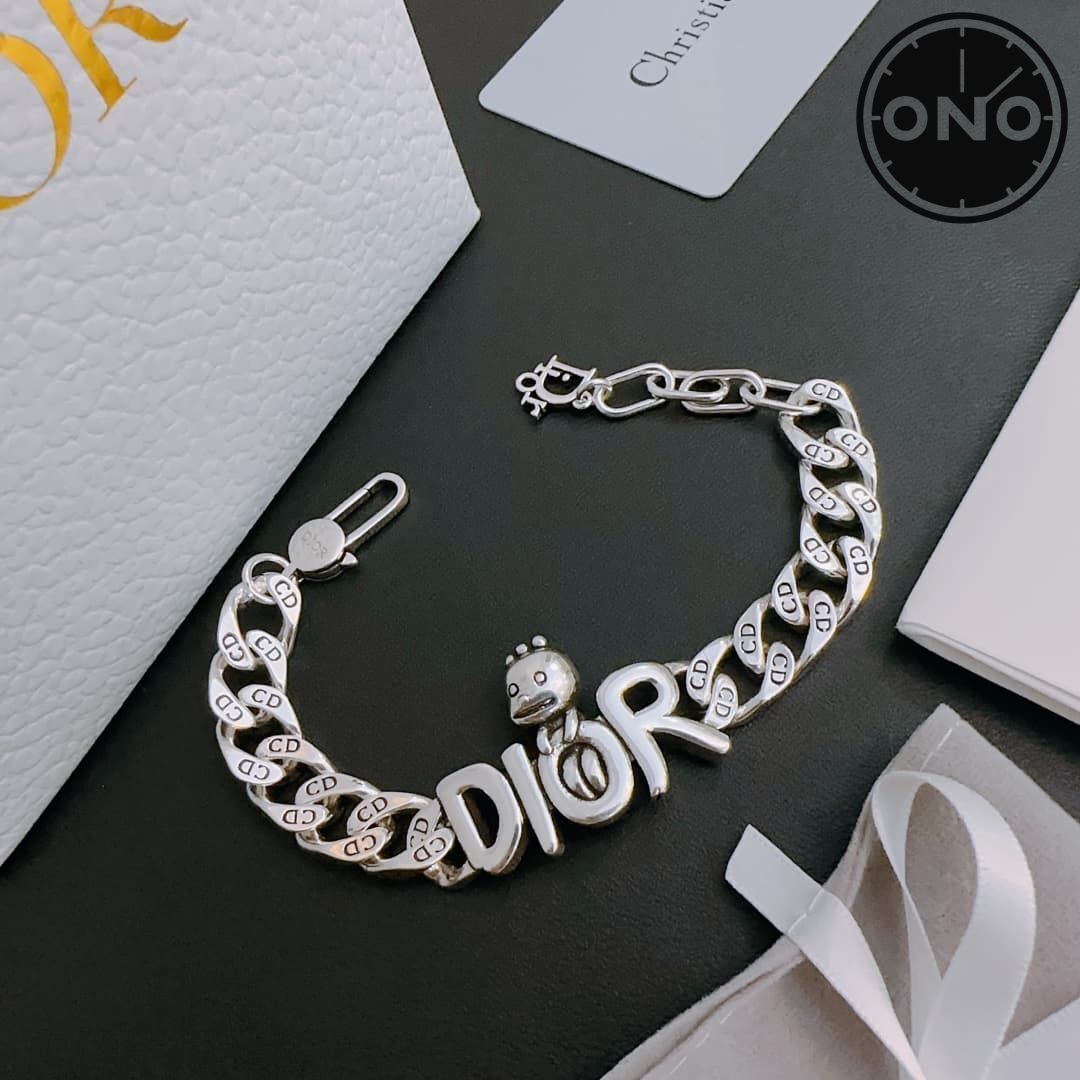 dior-bracelet_75_4.jpg