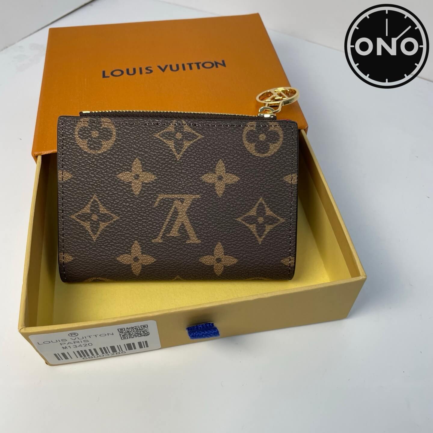 lv_wallet_4_1.jpg