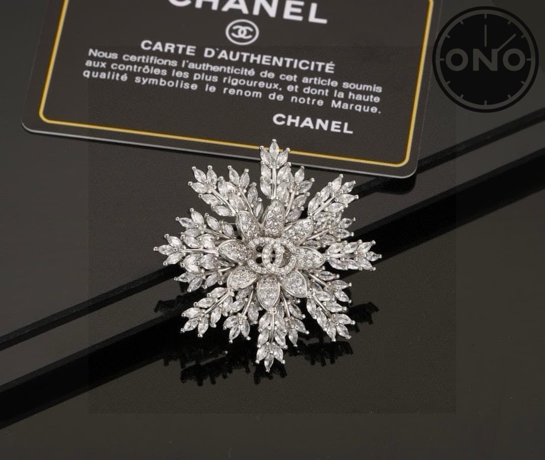 chanel-brooch_12_3.jpg