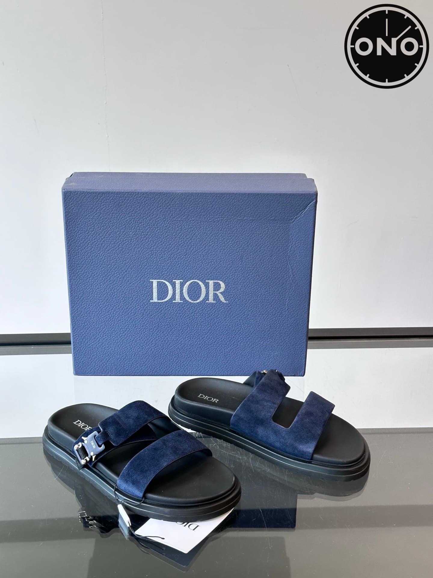dior-slippers_3_4.jpg