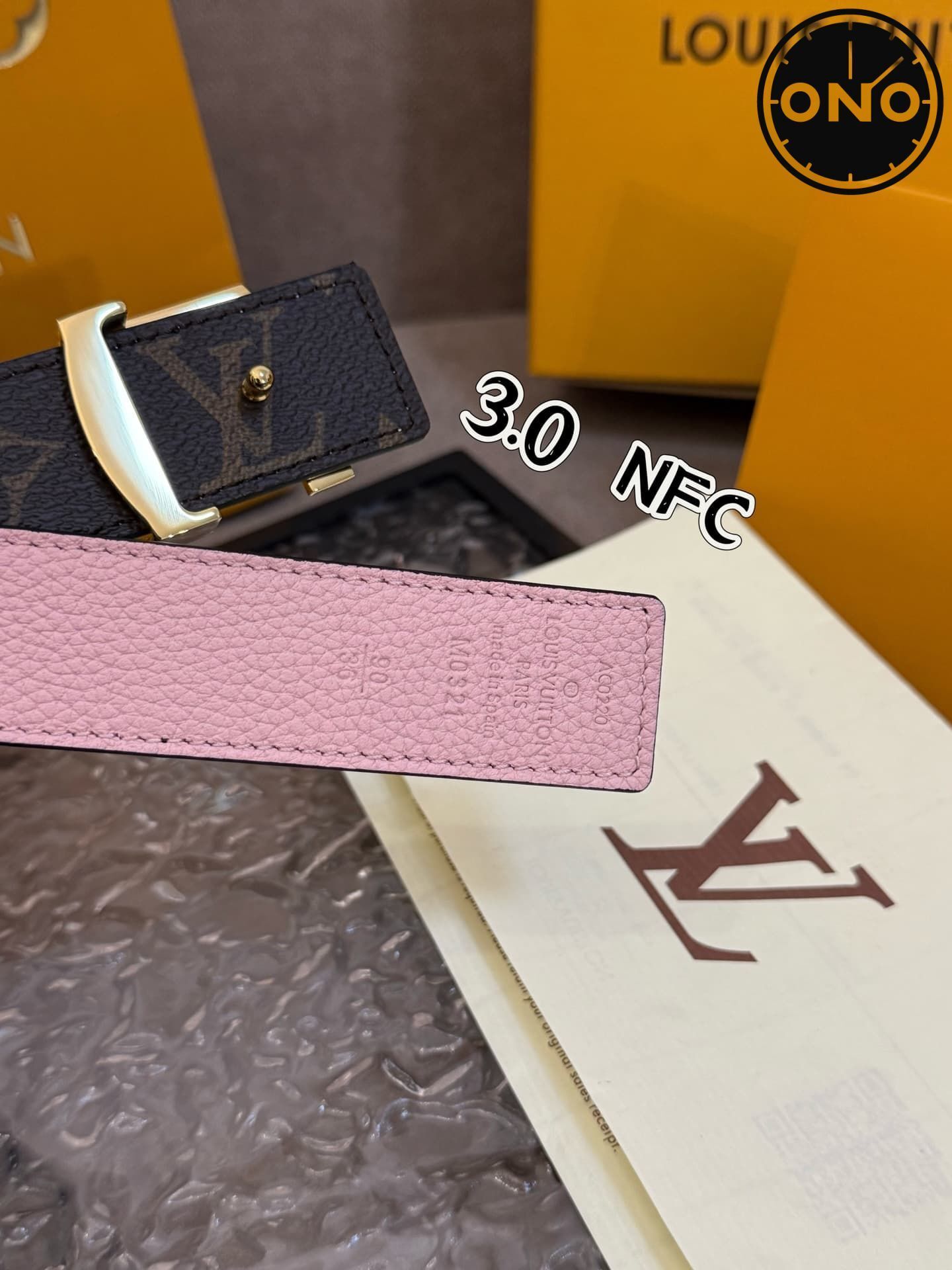 lv_belt_92_3.jpg
