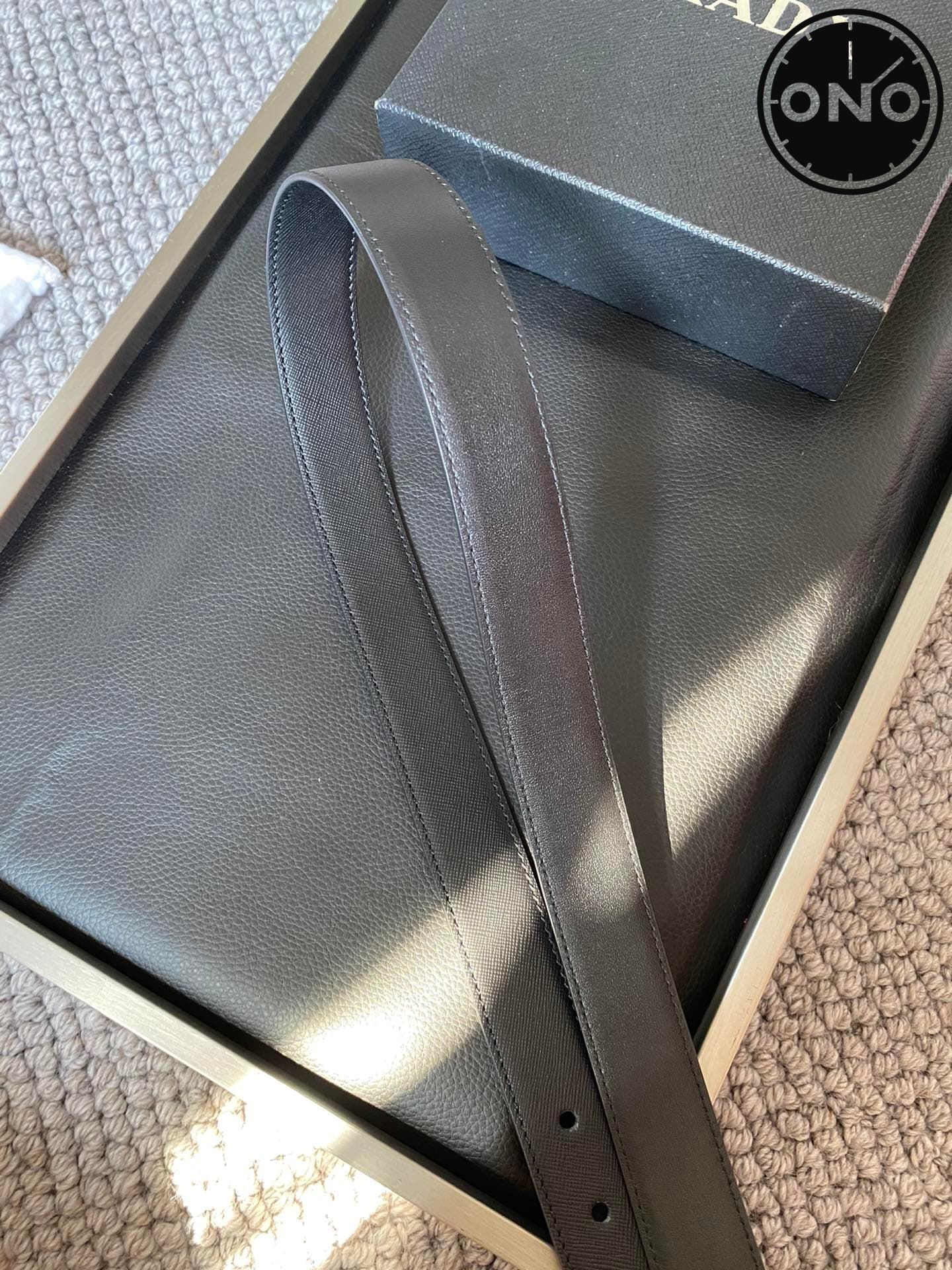 prada_belt_90_1.jpg