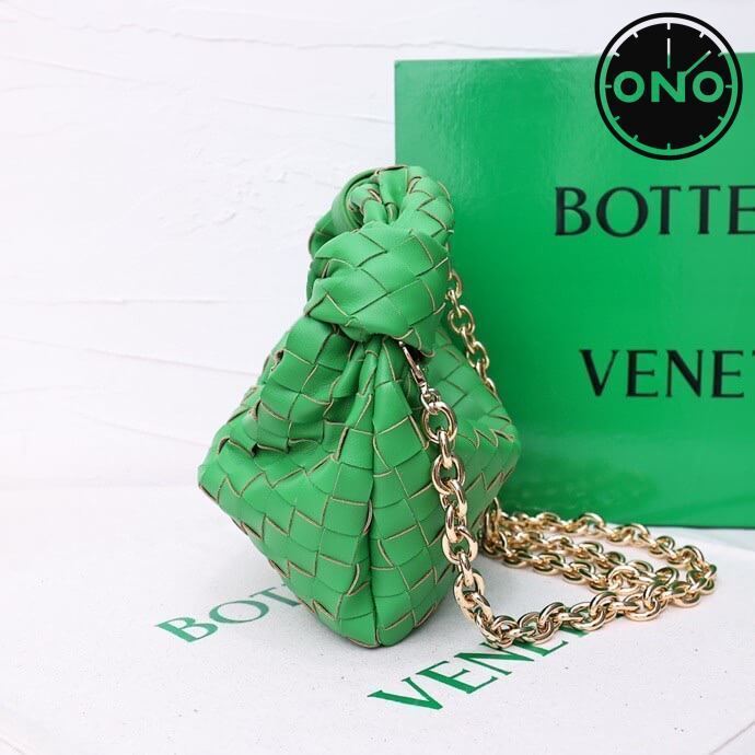 bottega_veneta_women_80_2.jpg