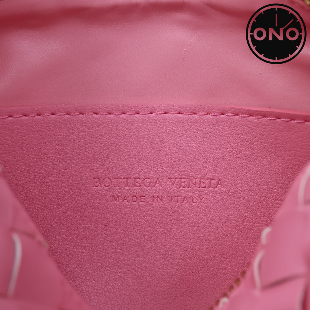 bottega_veneta_women_168_6.jpg