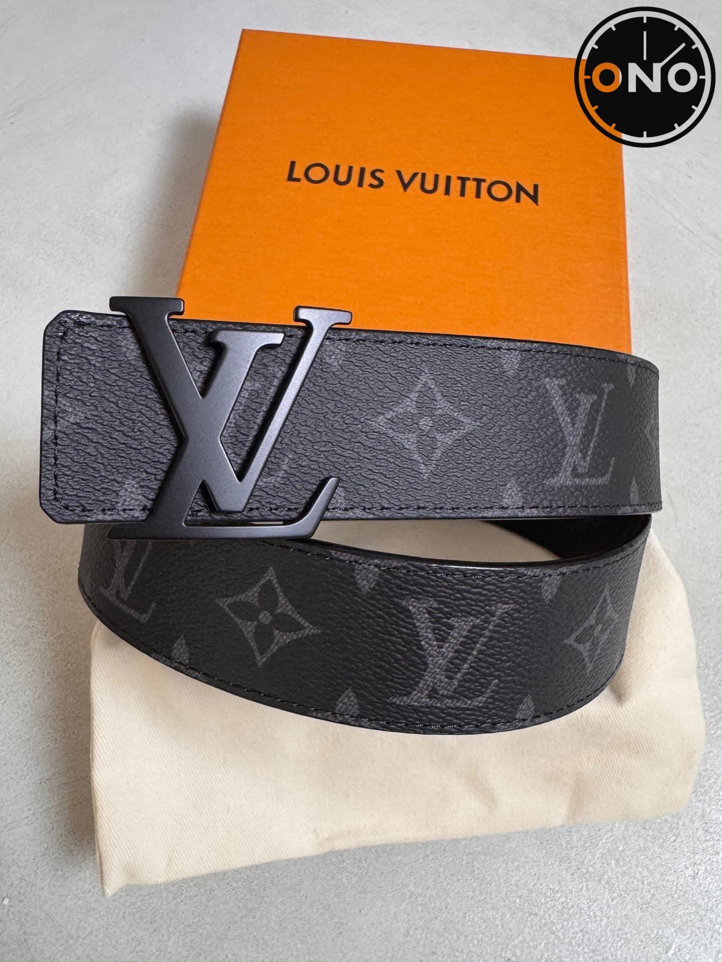 lv_belt_15_4.jpg