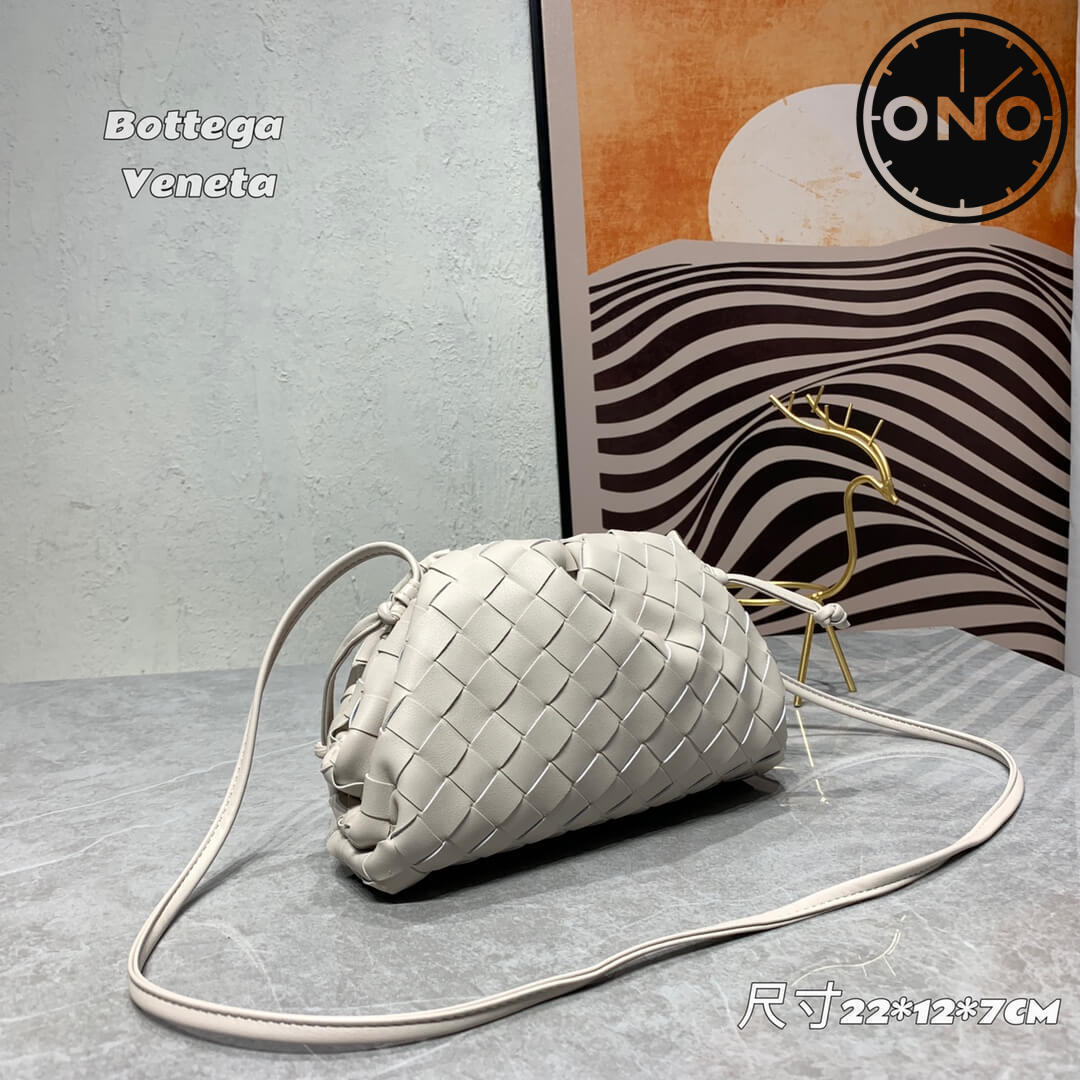 bottega_veneta_women_120_1.jpg