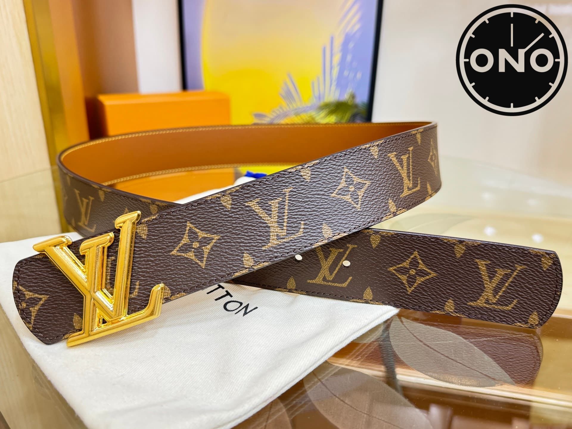 lv_belt_56_2.jpg