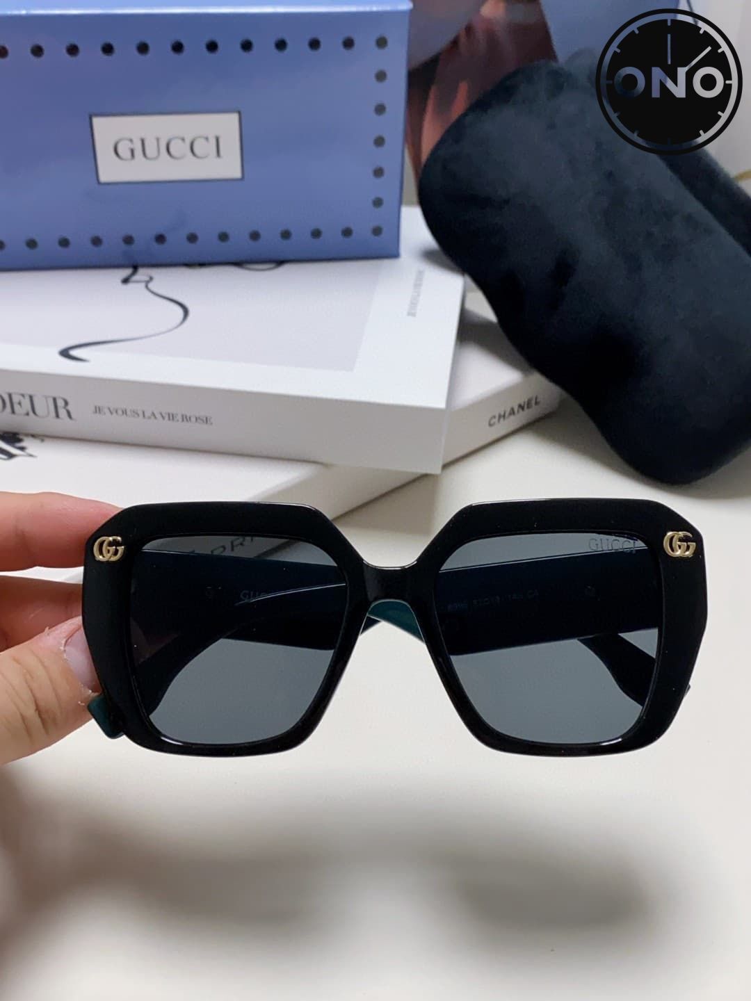 gucci-glasses_28_3.jpg