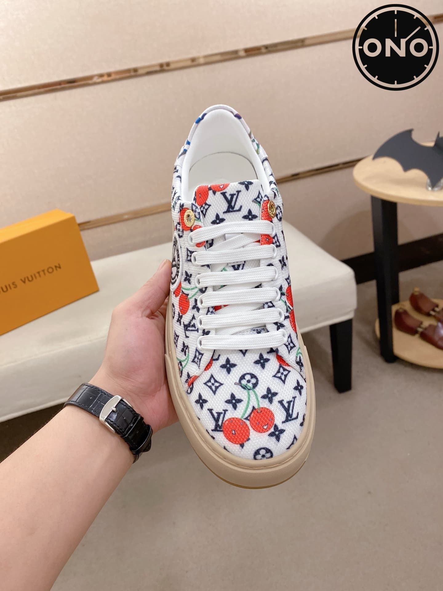 lv-casual-shoes_42_1.jpg