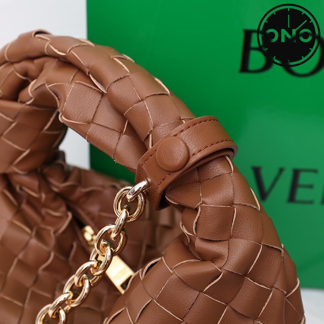 bottega_veneta_women_75_5.jpg