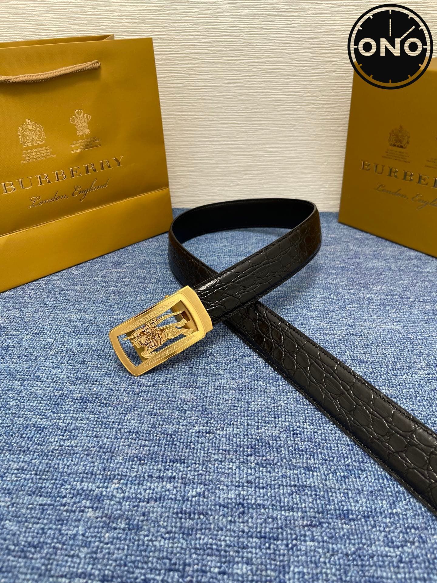 burberry_belt_15_3.jpg