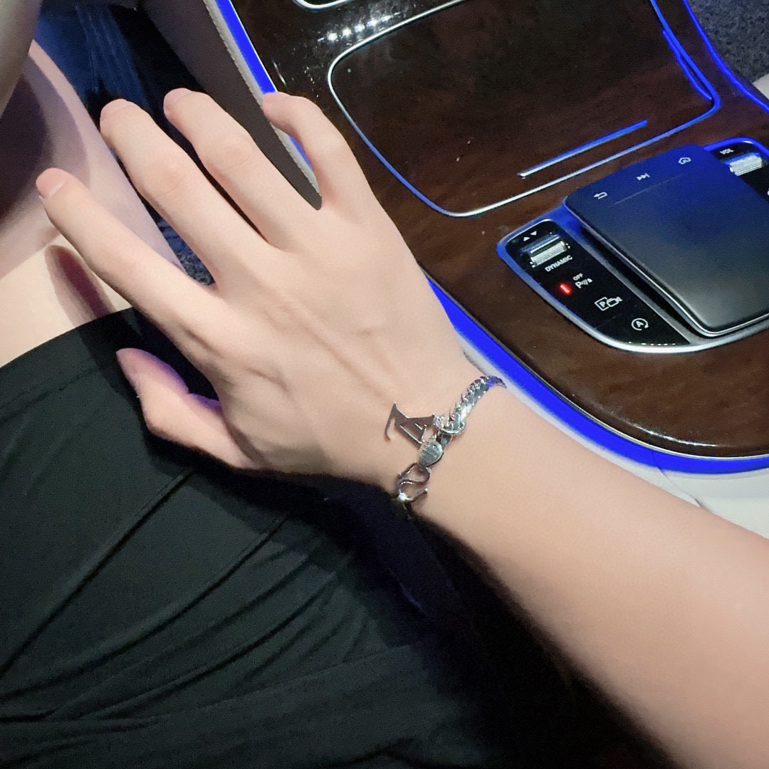 lv-bracelet_28_8.jpg