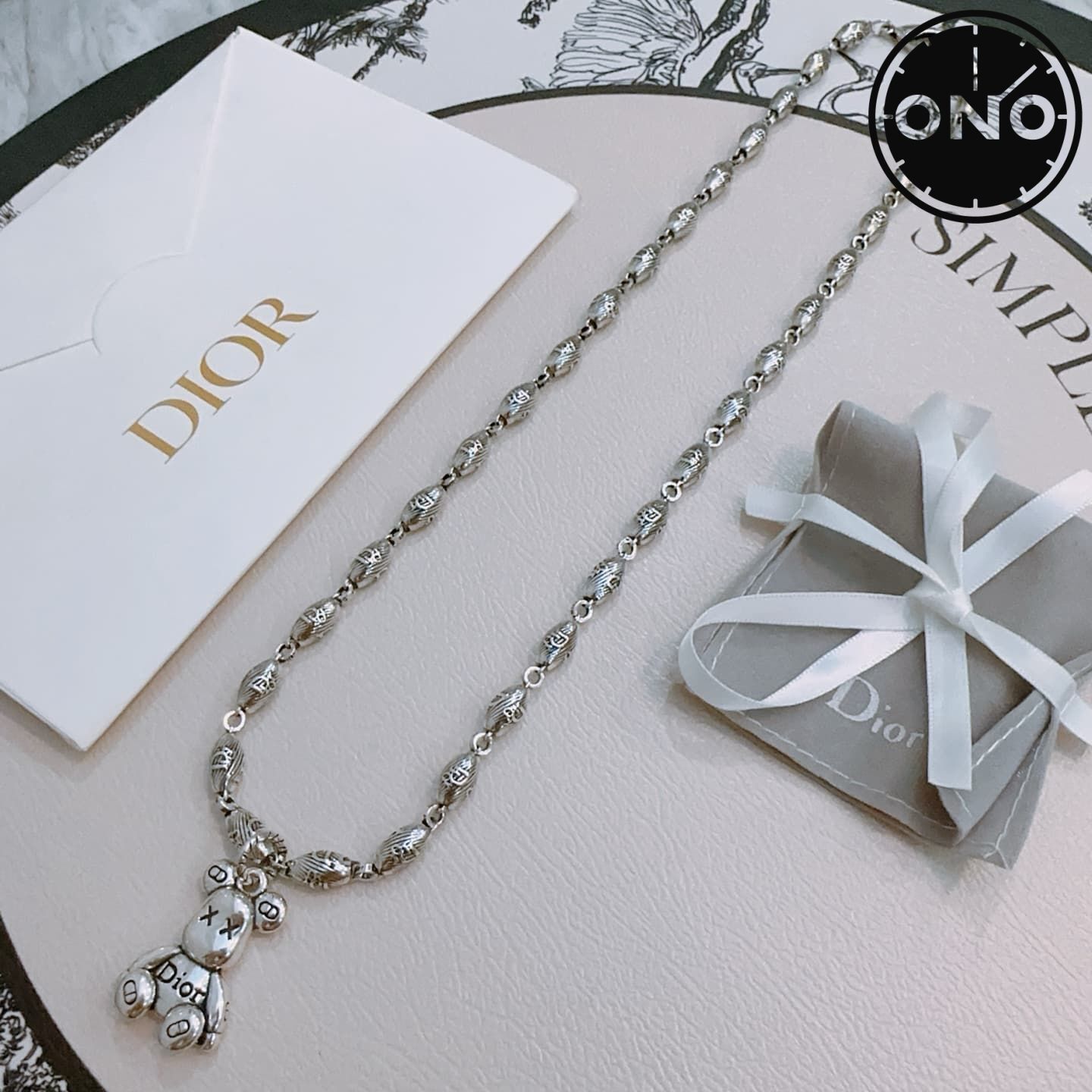 dior-necklace_10_2.jpg