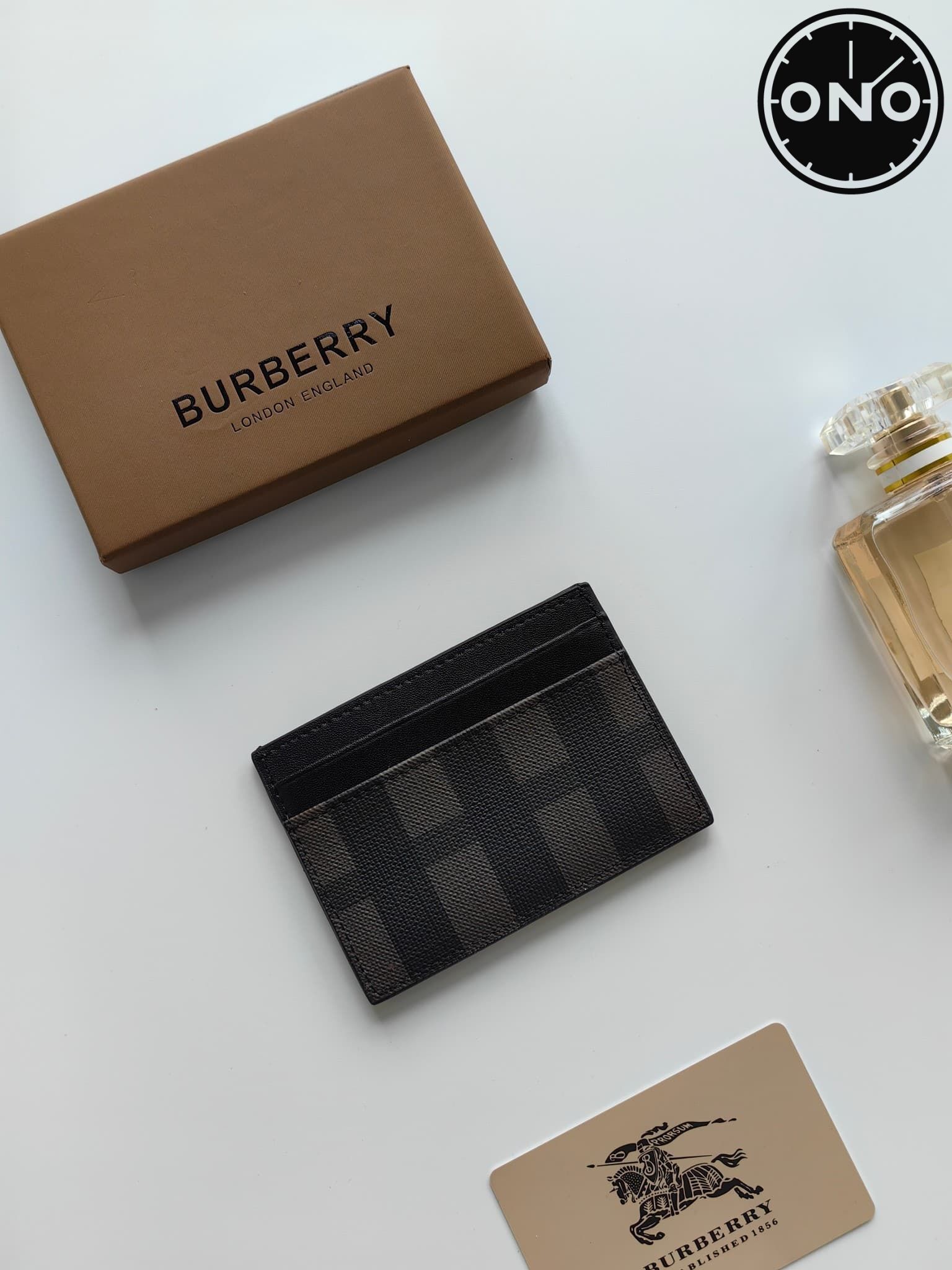 burberry-wallet_13_2.jpg