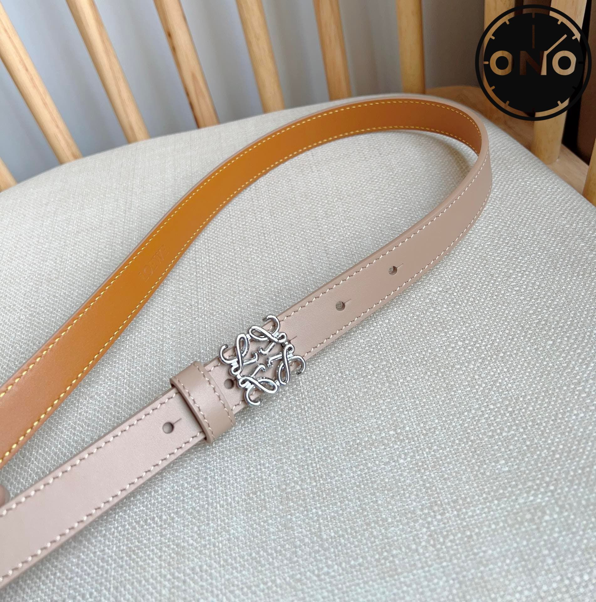 loewe_belt_94_7.jpg