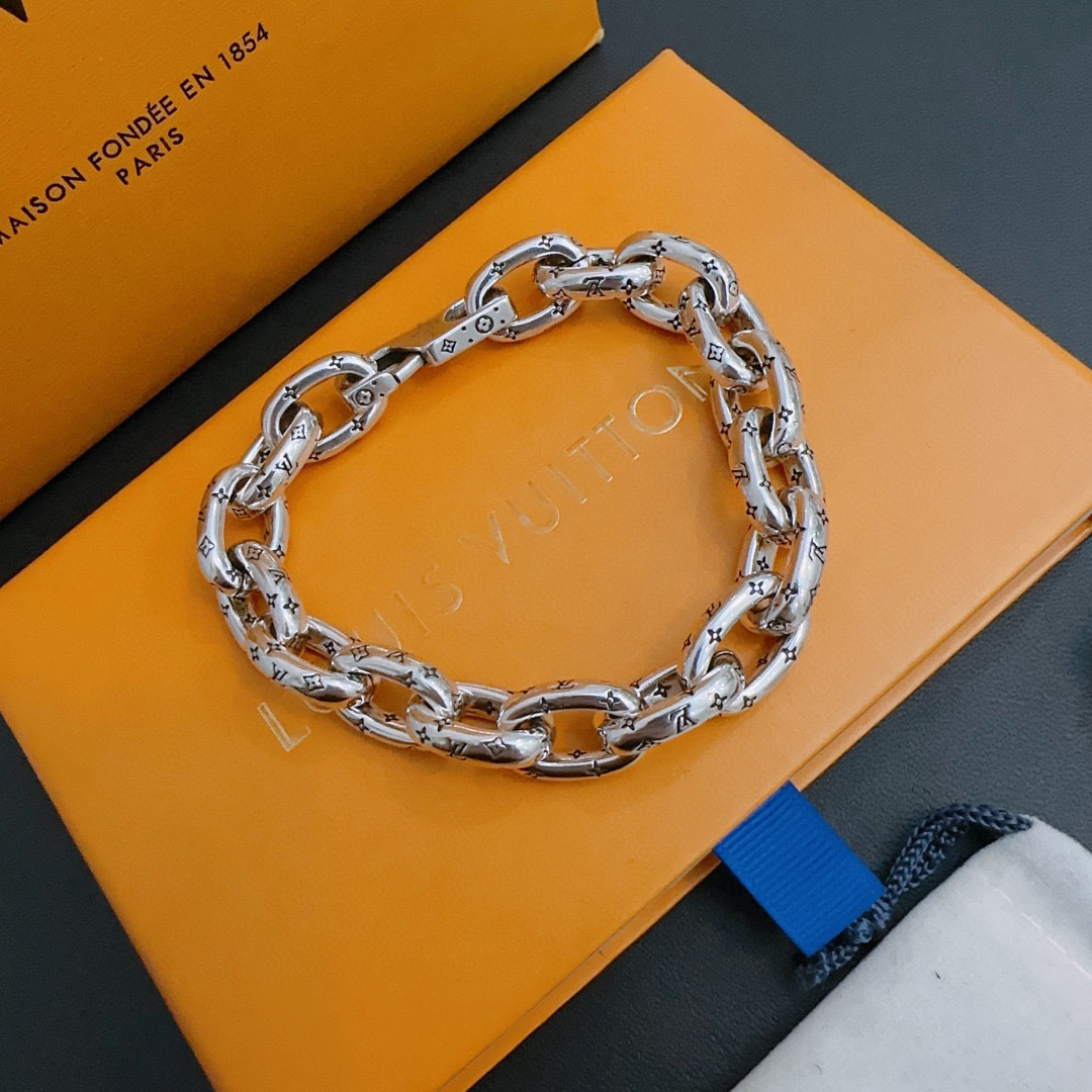 lv-bracelet_27_4.jpg