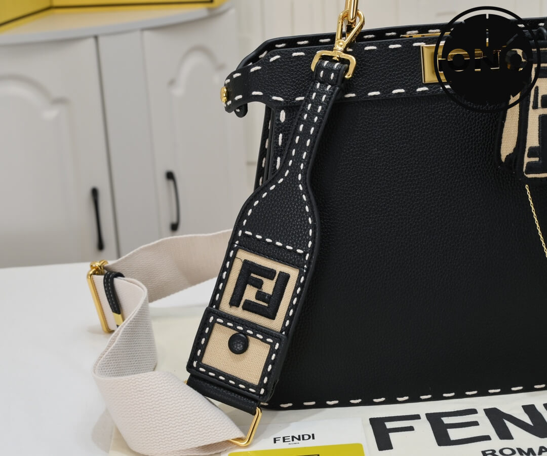 fendi_women_79_1.jpg