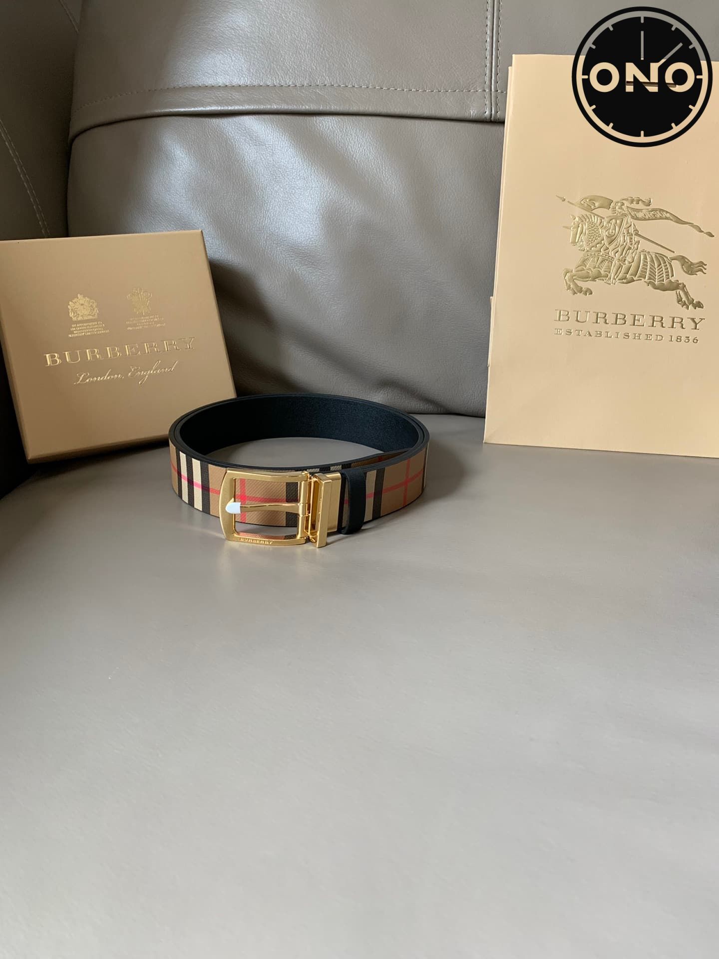 burberry_belt_64_5.jpg