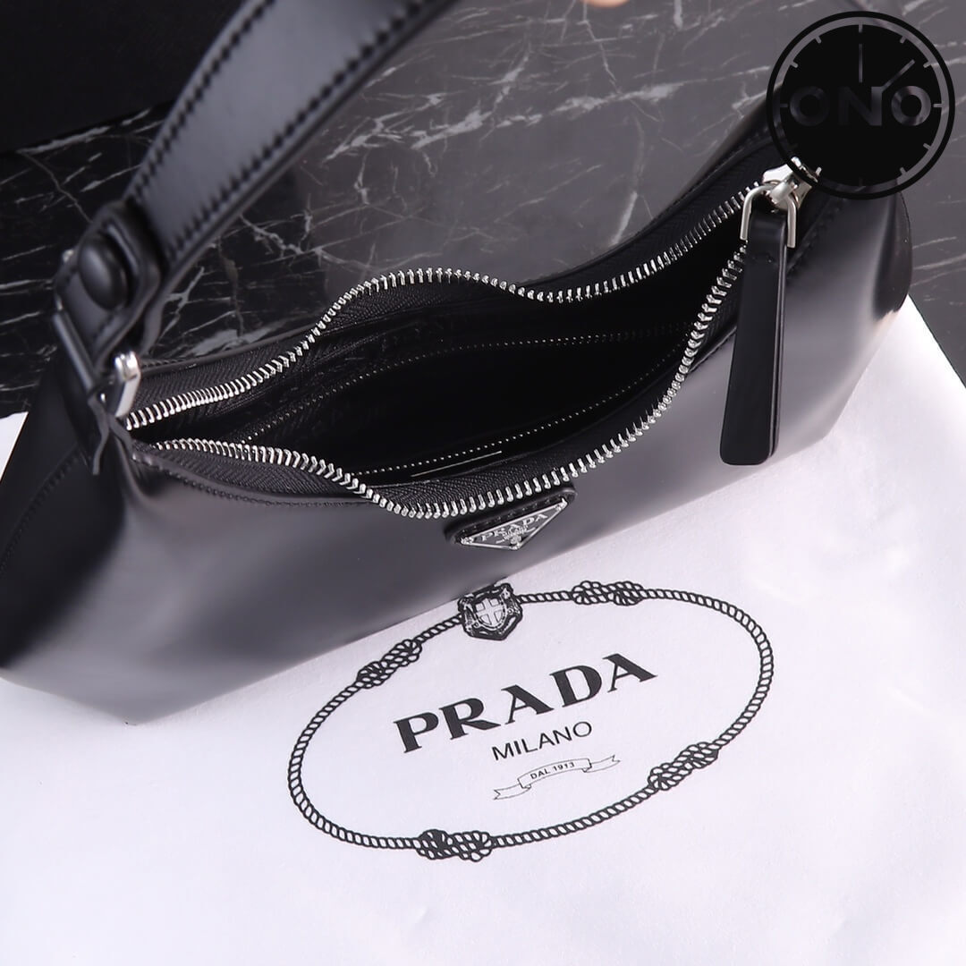 prada_women_122_8.jpg