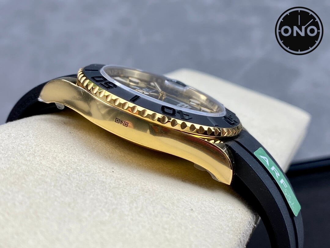 Yacht-Master_19_6.jpg