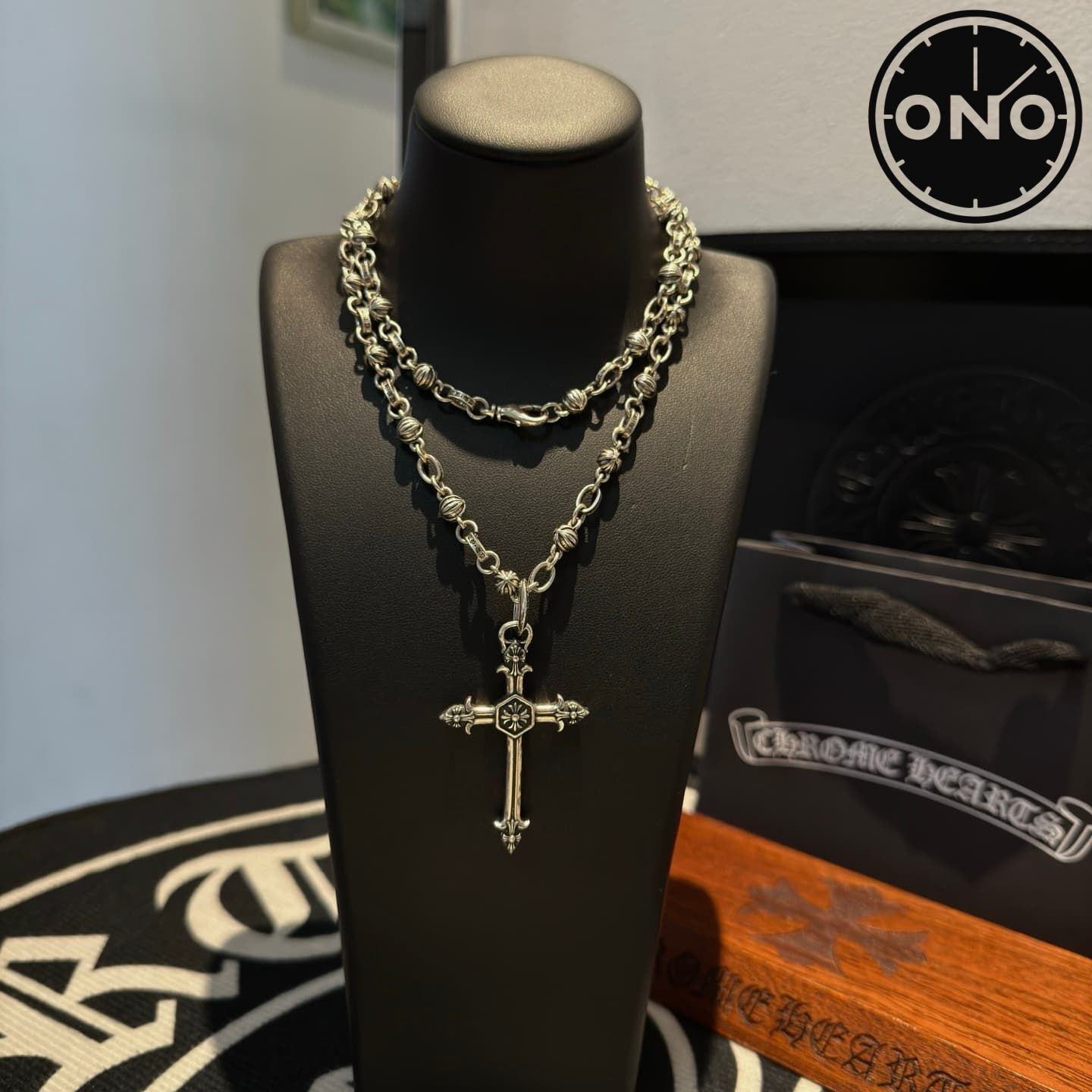 chrome-hearts-necklace_8_8.jpg