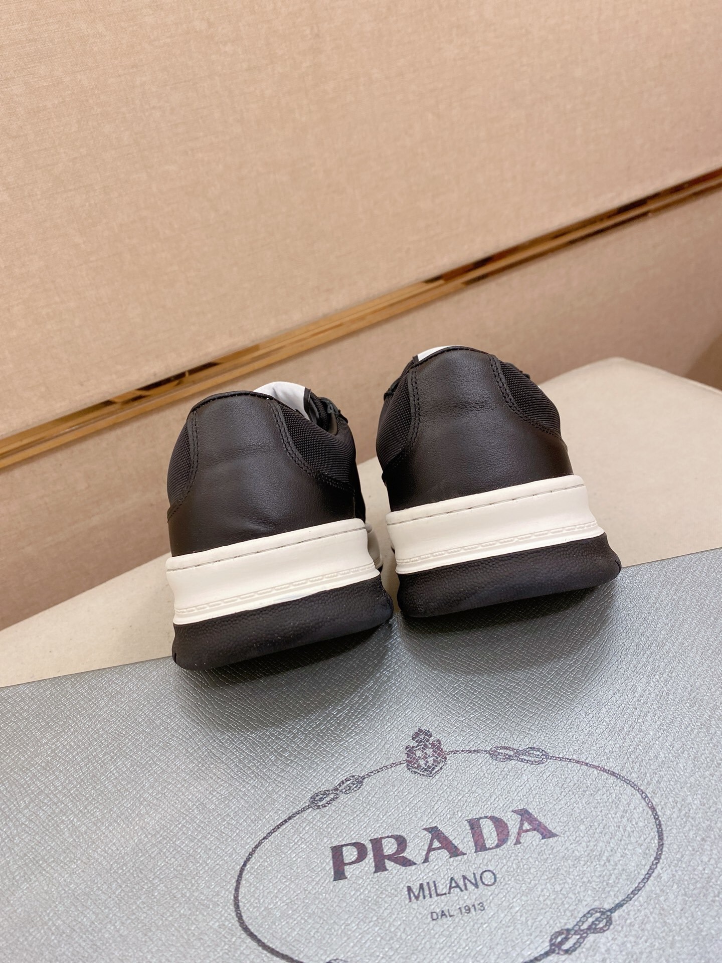 prada-casual-shoes_1_7.jpg