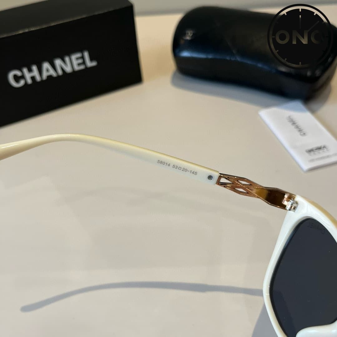 chanel-glasses_2_8.jpg