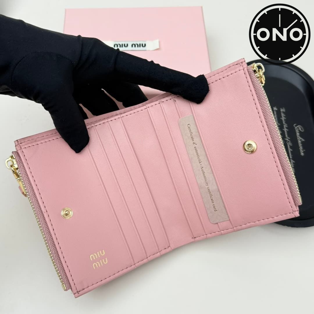 miumiu_wallet_22_6.jpg