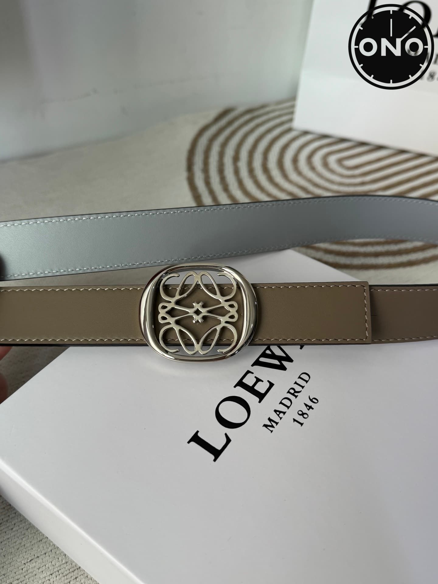 loewe_belt_30_2.jpg