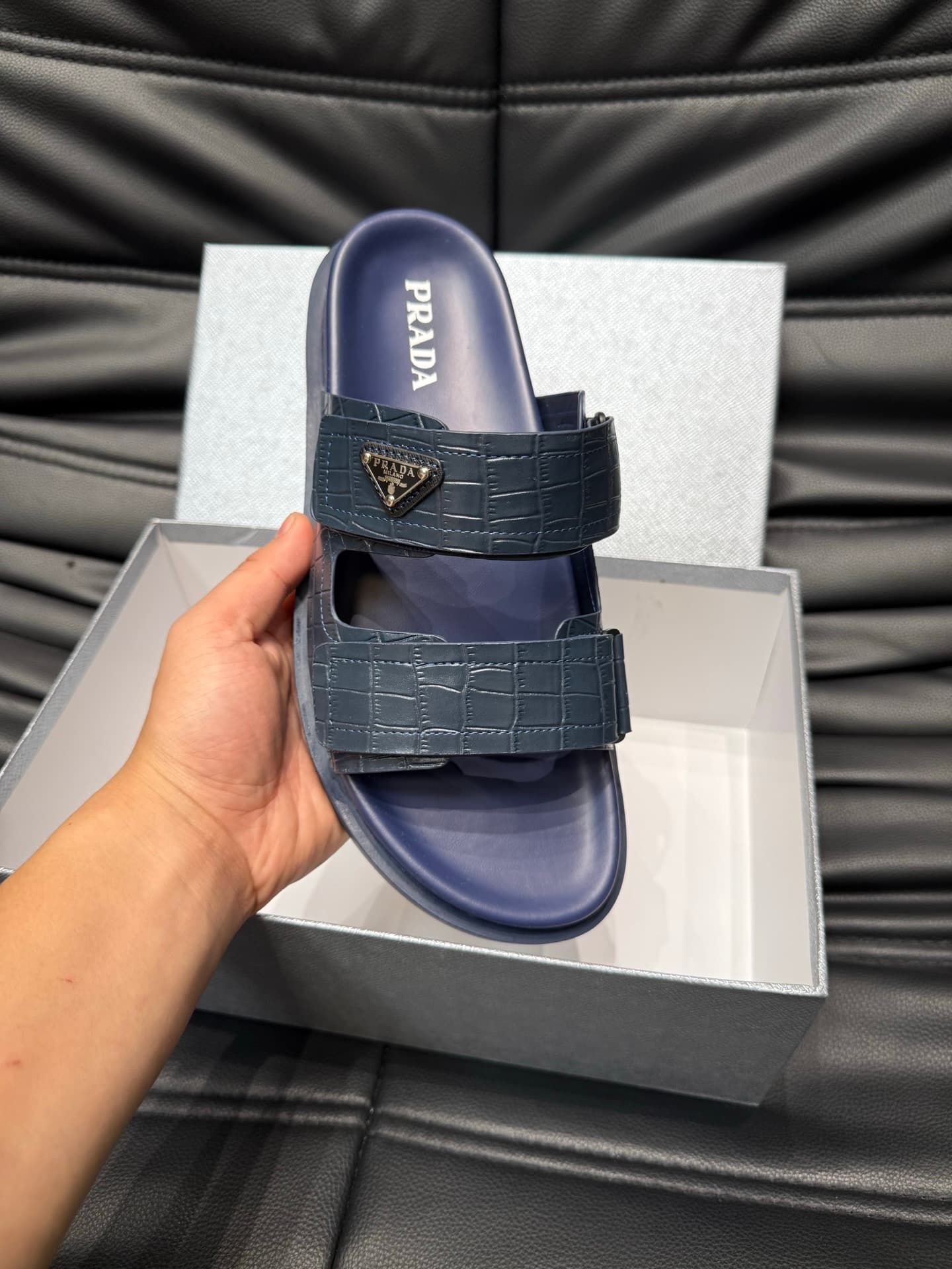 prada-slippers_33_6.jpg