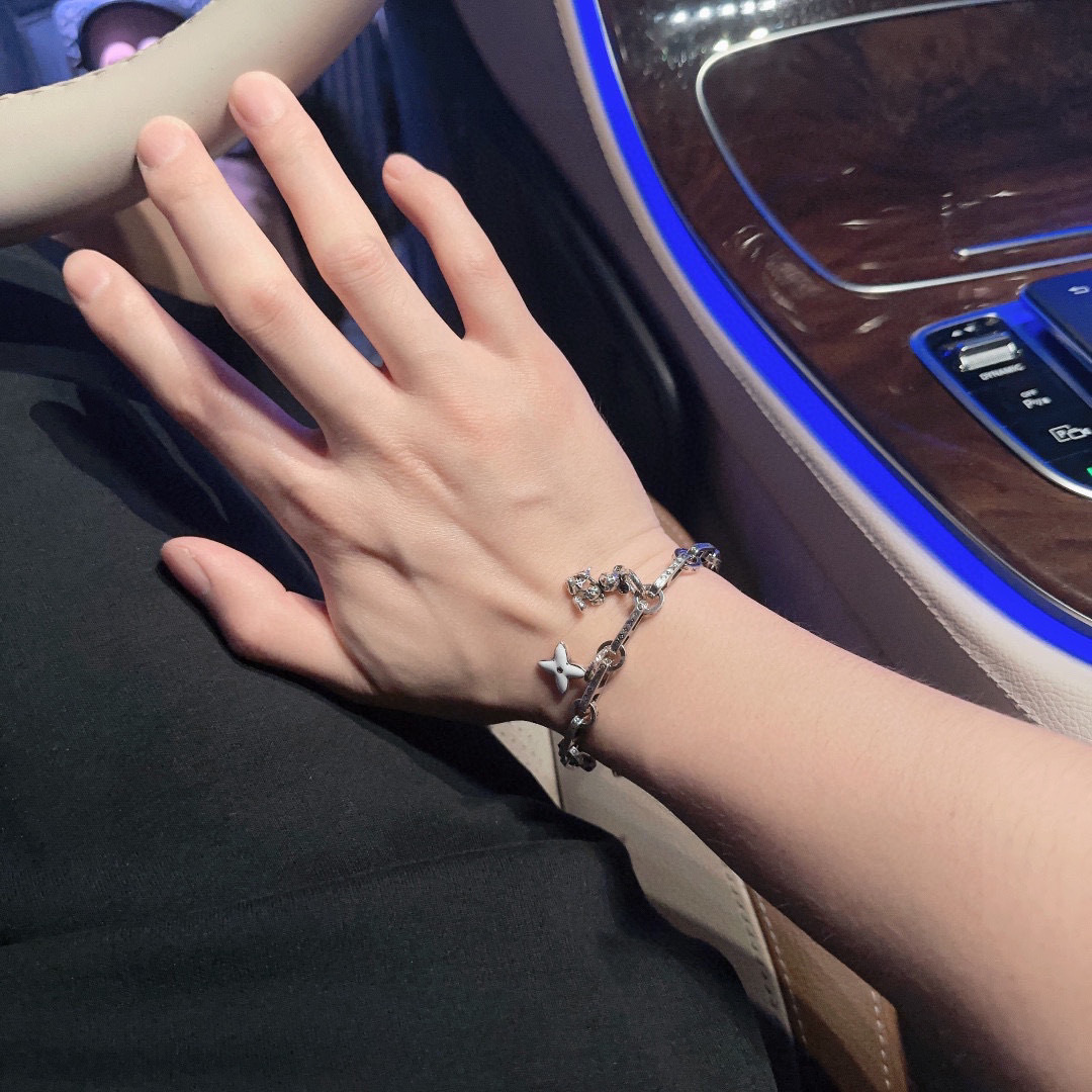 lv-bracelet_41_8.jpg