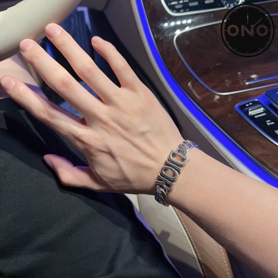 dior-bracelet_84_3.jpg