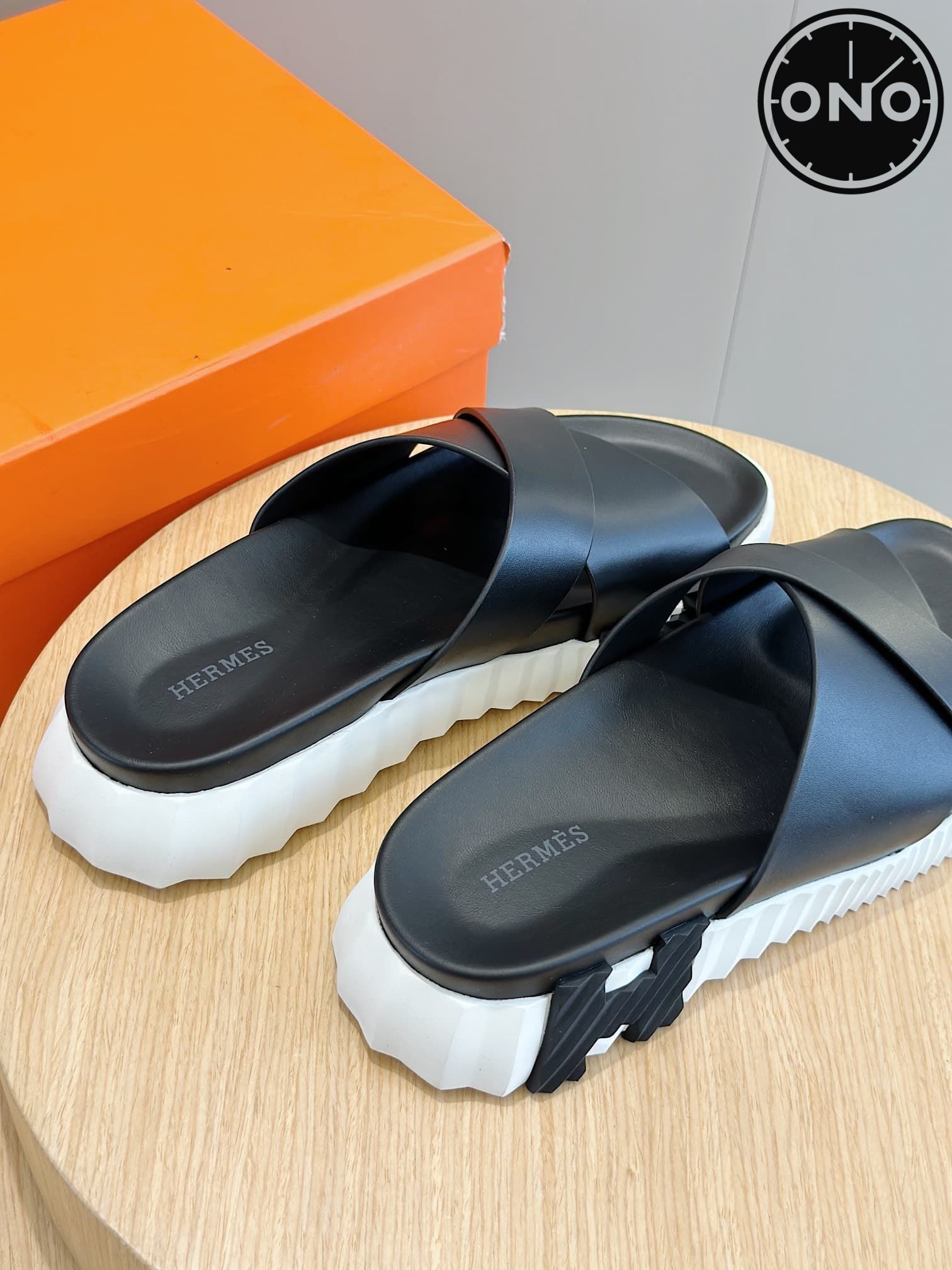 hermes-slippers_20_5.jpg