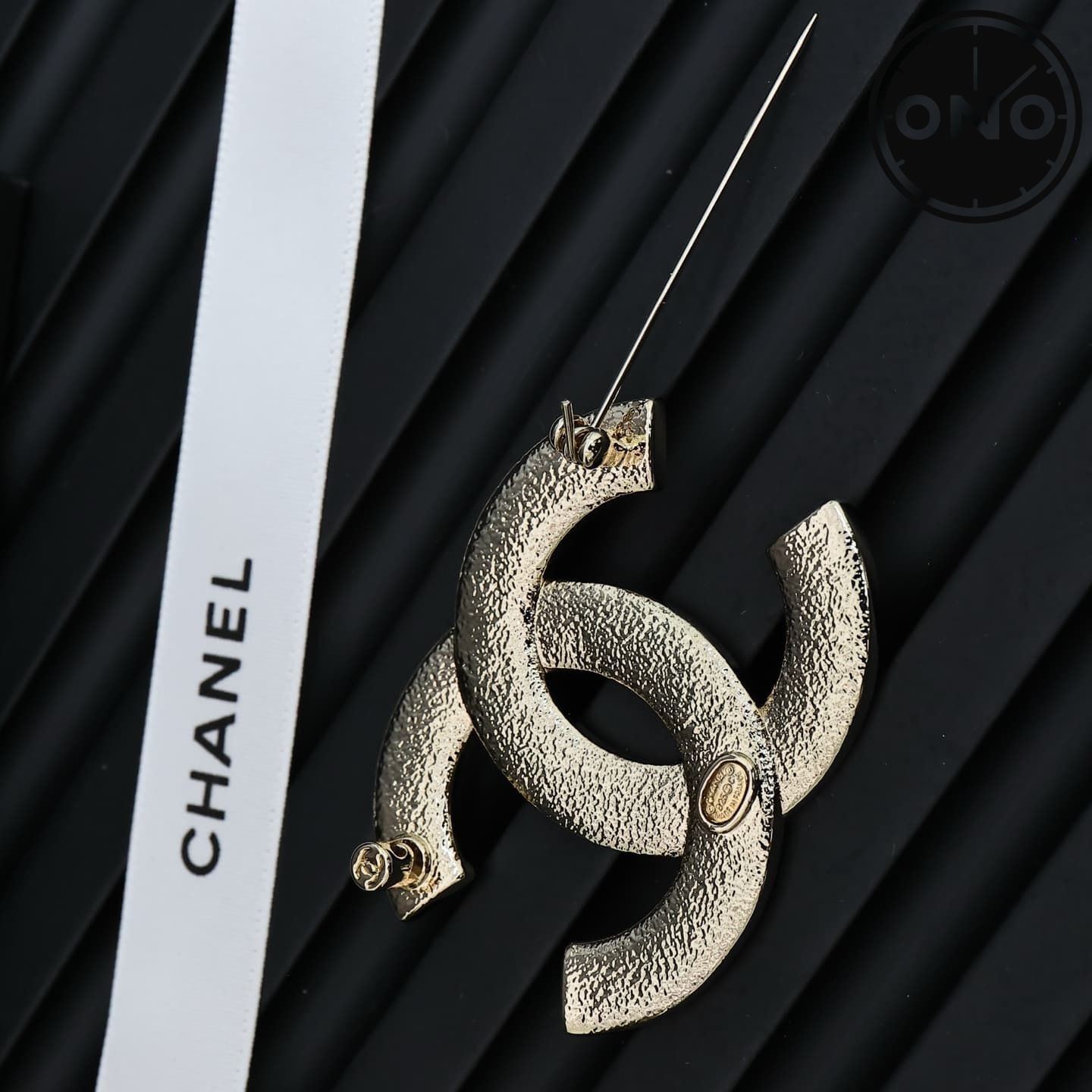 chanel-brooch_14_4.jpg