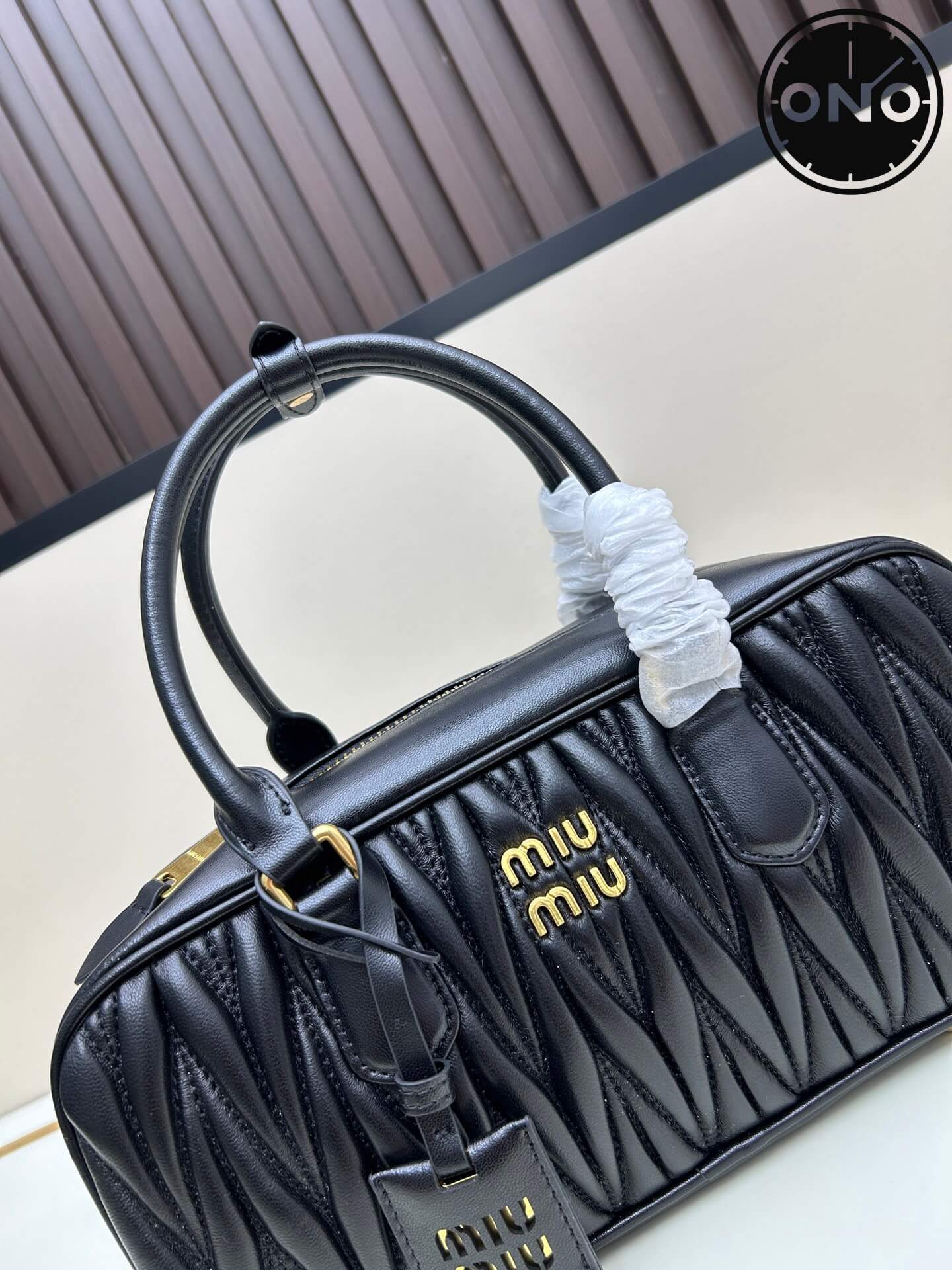 miumiu_women_76_3.jpg