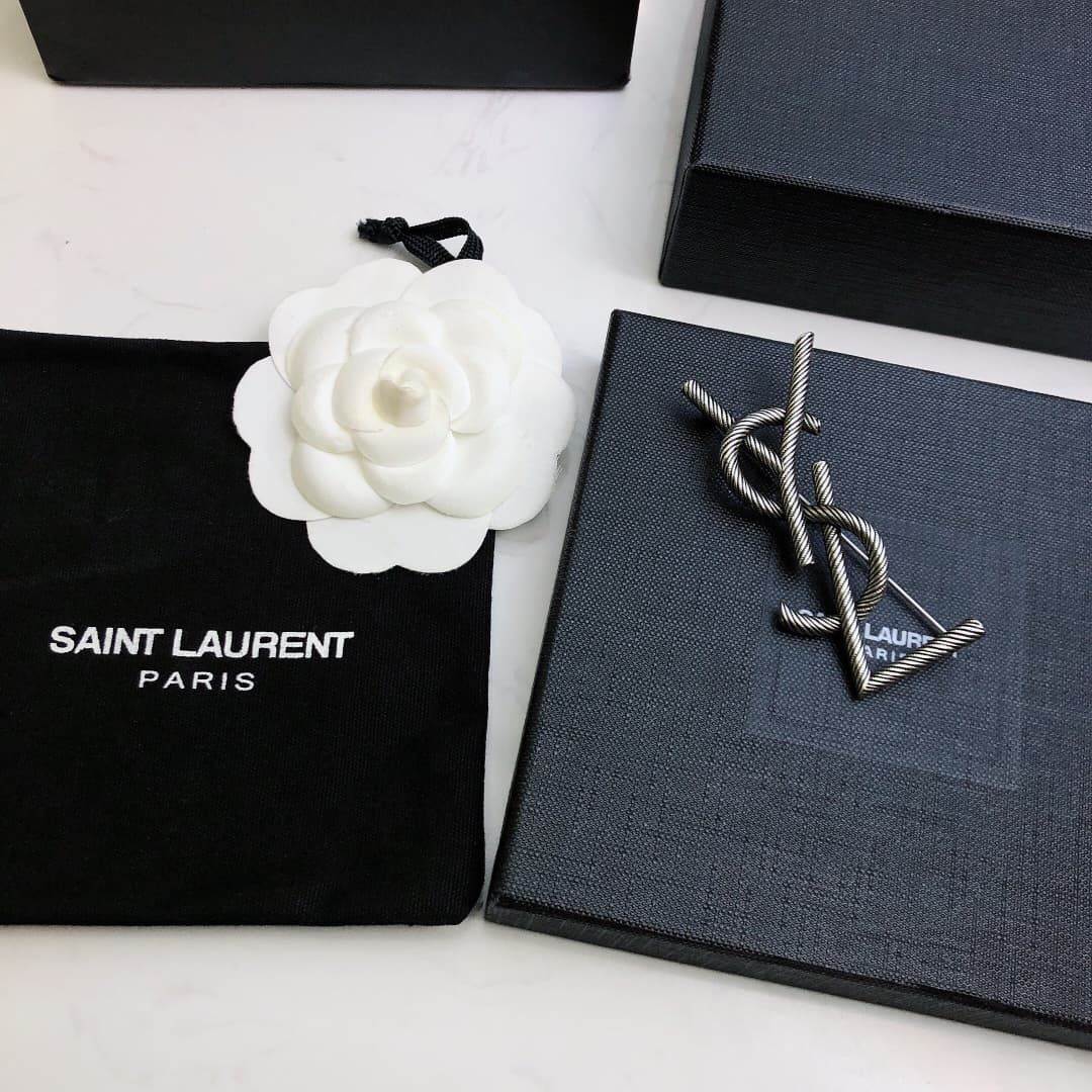 ysl-brooch_27_7.jpg