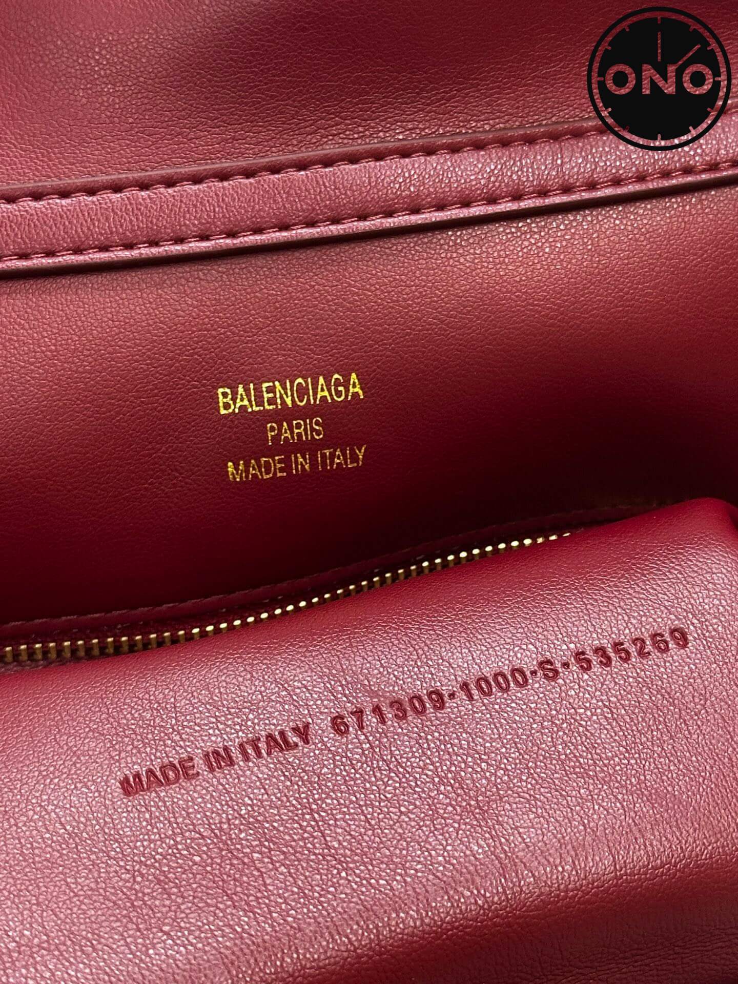 balenciaga_women_5_5.jpg
