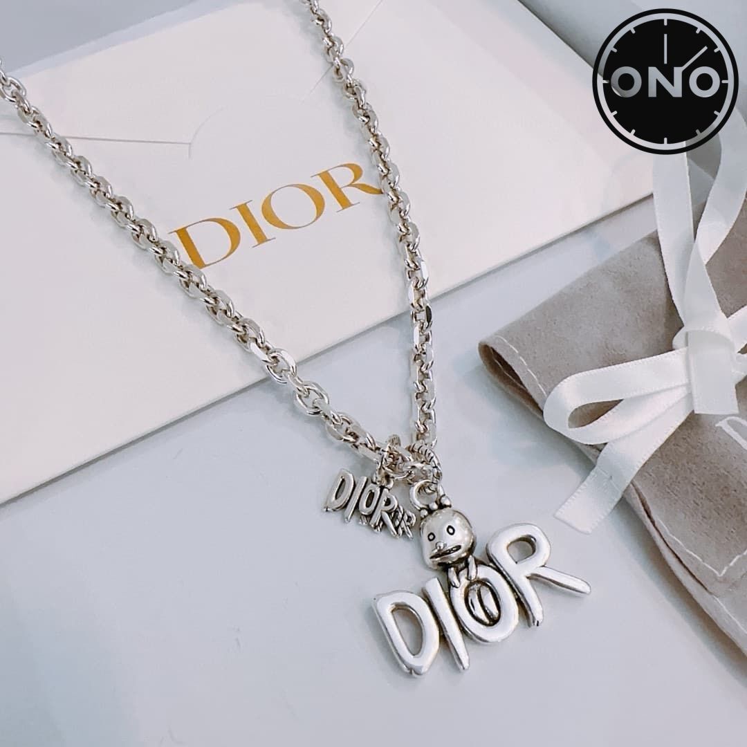 dior-necklace_105_2.jpg