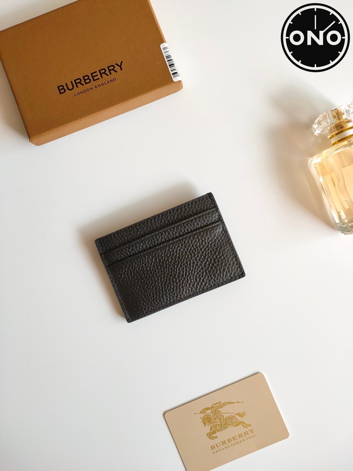 burberry-wallet_14_2.jpg