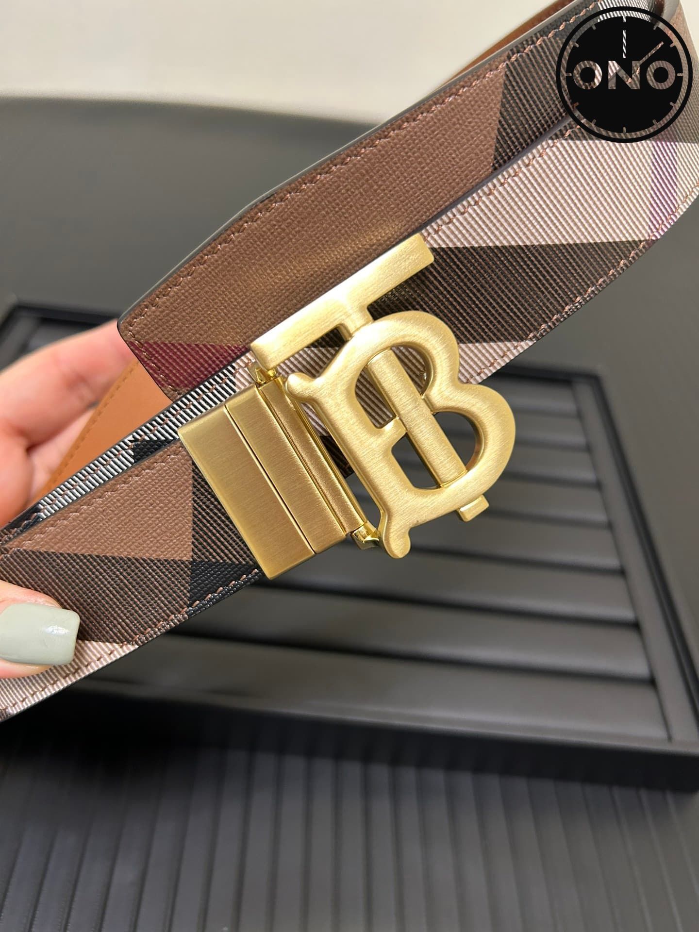 burberry_belt_52_1.jpg