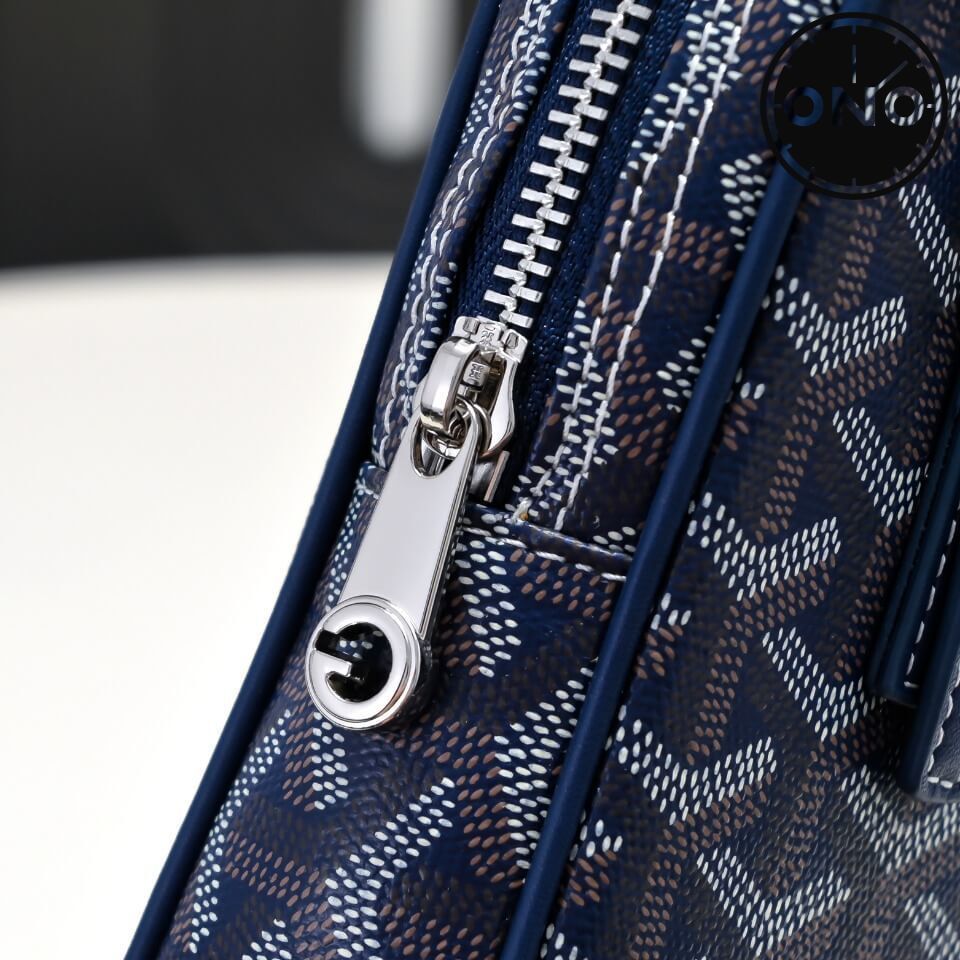 goyard_women_42_5.jpg