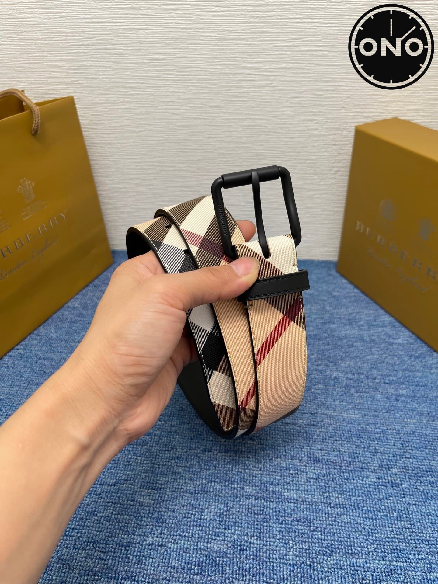burberry_belt_7_2.jpg