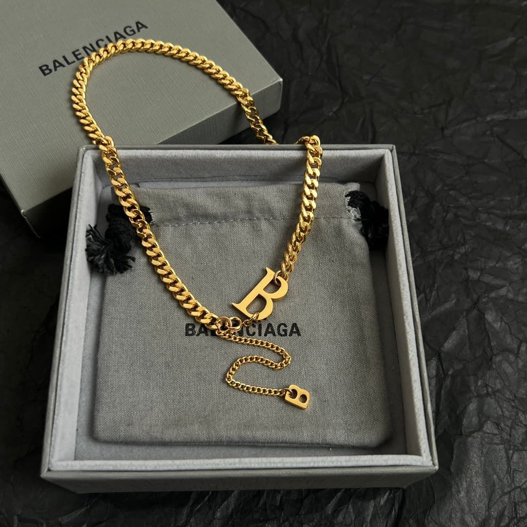 balenciaga-necklace_55_3.jpg