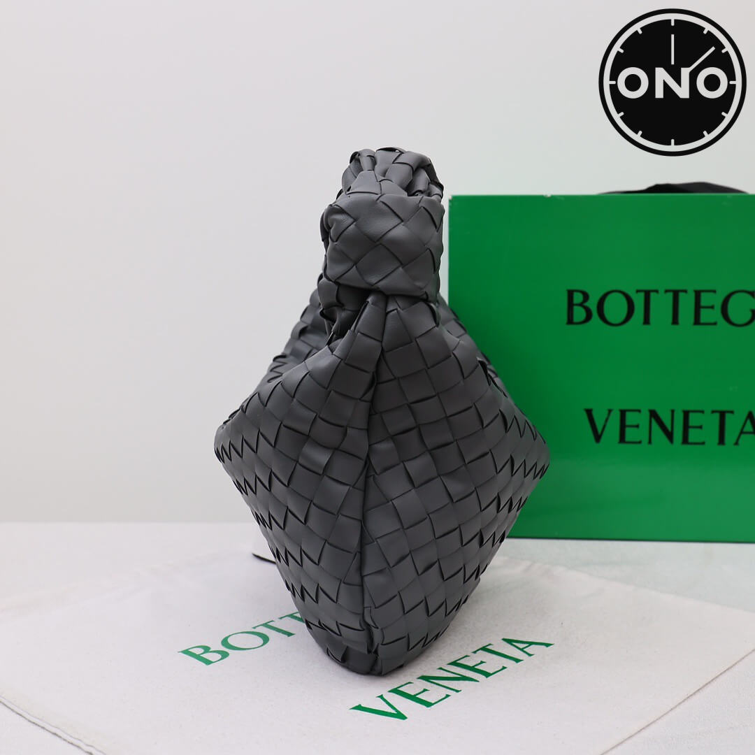 bottega_veneta_women_101_2.jpg