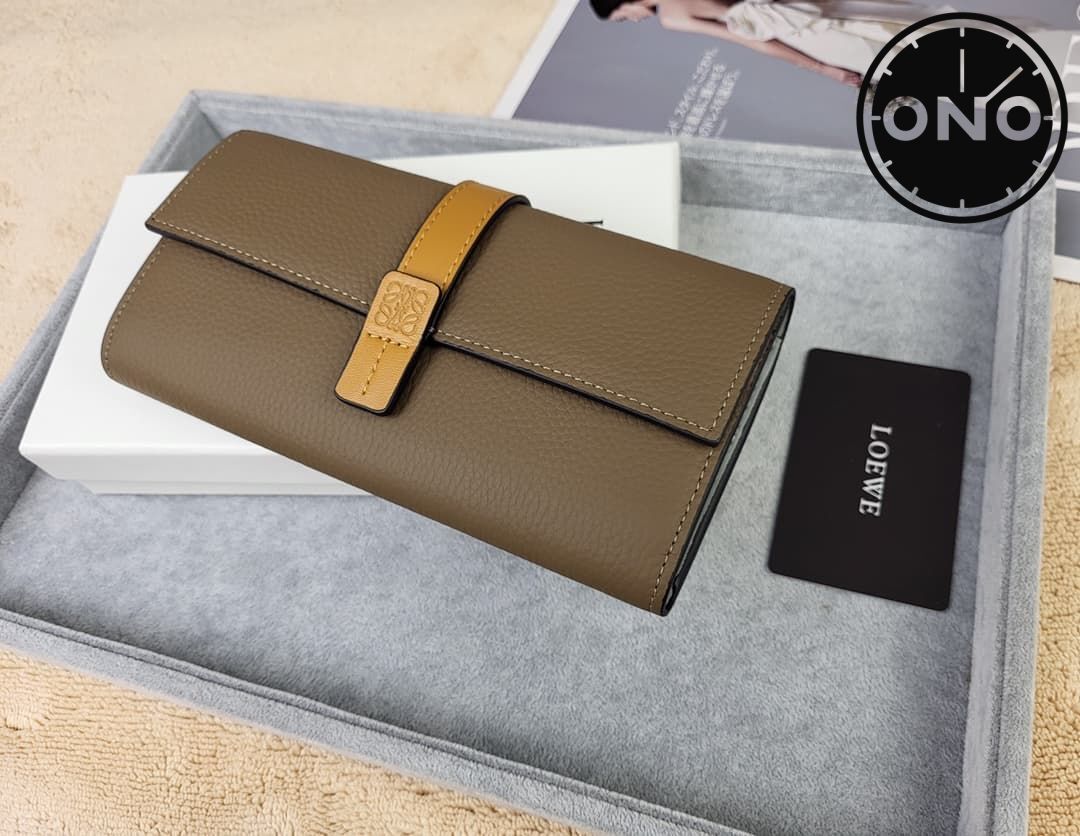 loewe-wallet_4_3.jpg