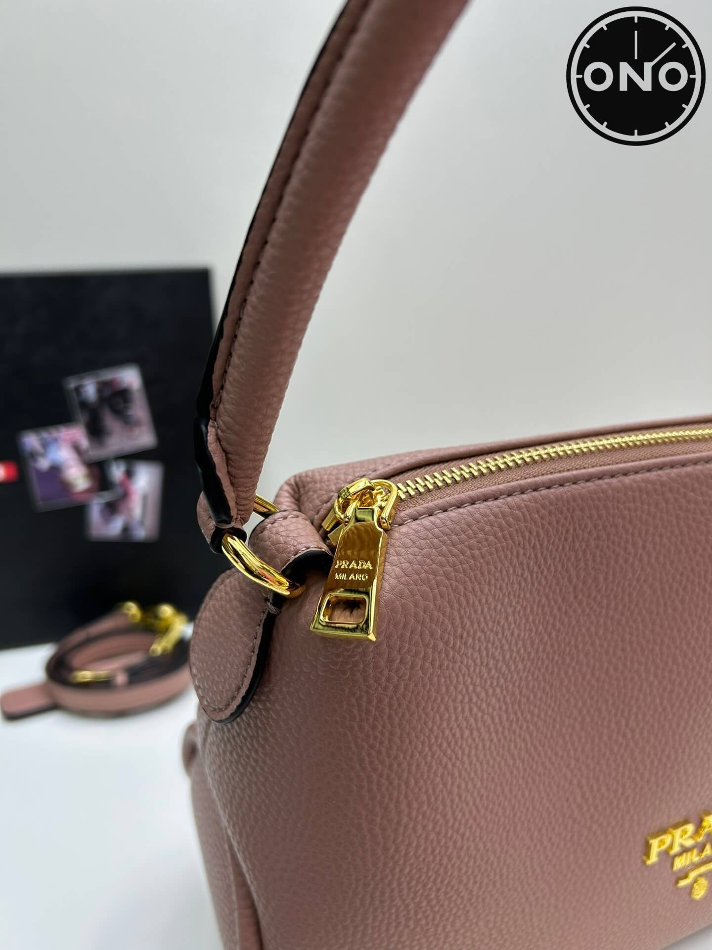 prada_women_109_5.jpg