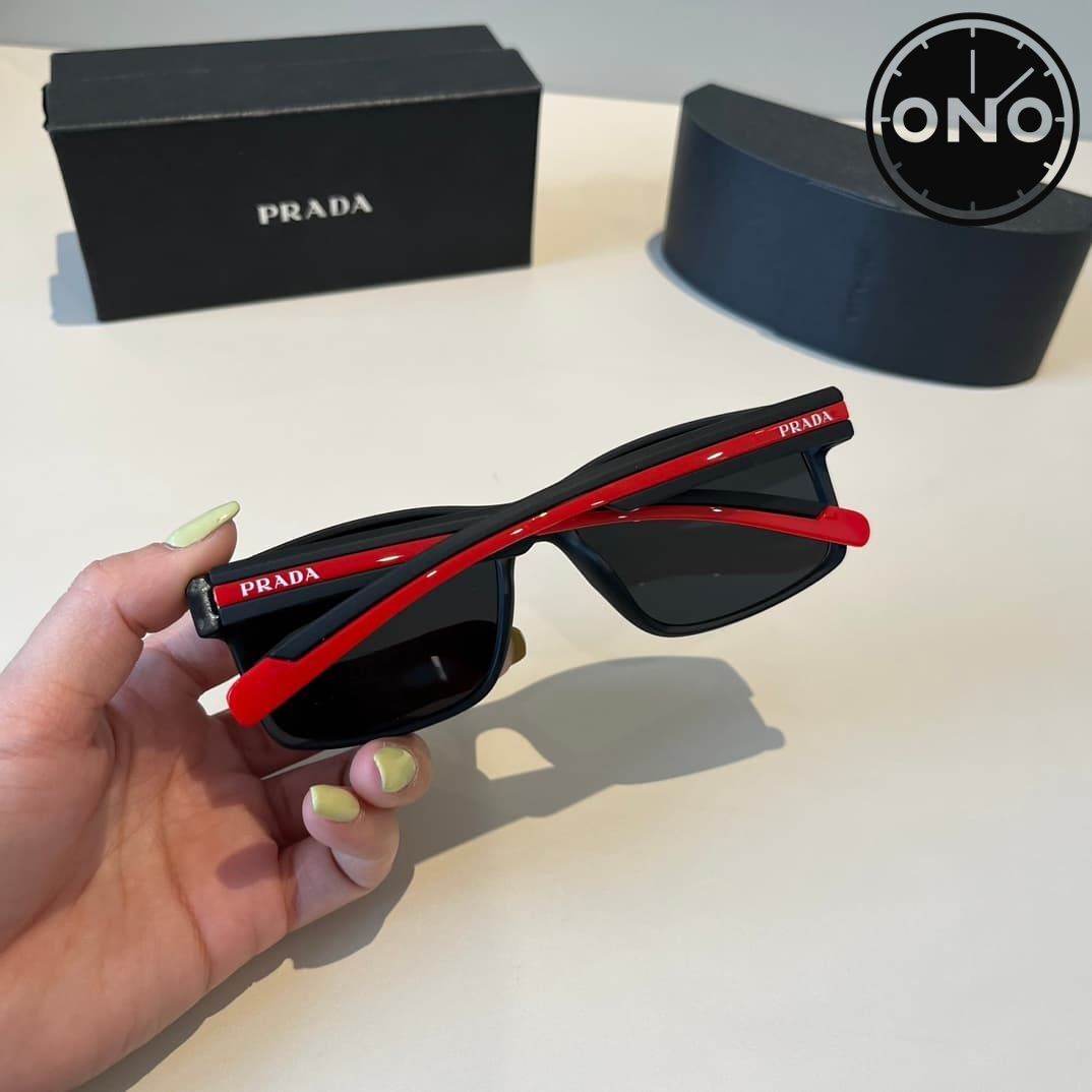 prada-glasses_4_5.jpg